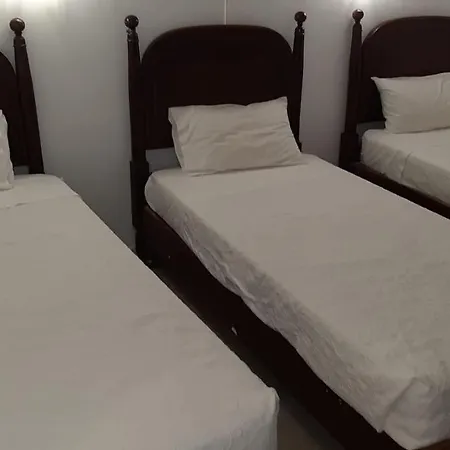 Residencial Miradoiro Rum i privatbostad Portimão