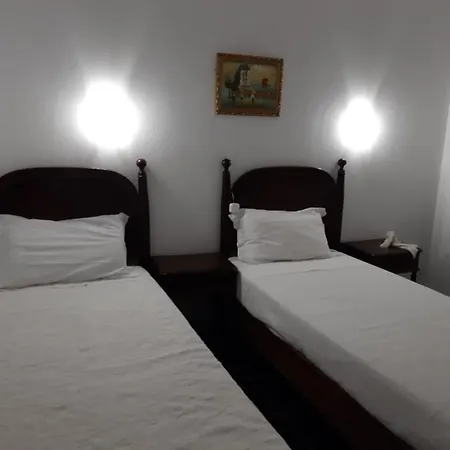Residencial Miradoiro Alloggio in famiglia Portimão